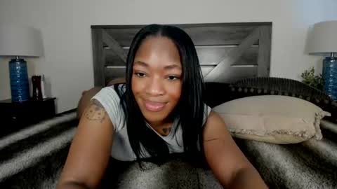 Nicole online show from June 25, 2026, 9:08 pm