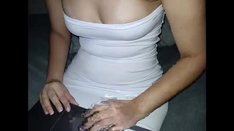 nicolezzzz online show from February 15, 2026, 8:24 am