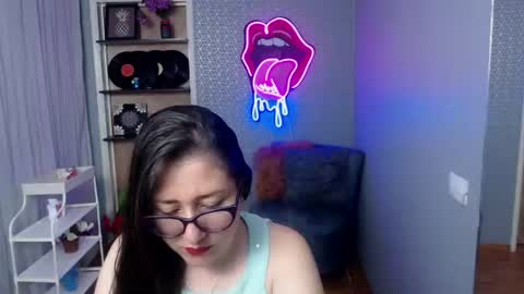 Nicolle  online show from August 1, 2026, 11:42 am