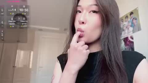 Snapshot of nievesshippey chatting on June 26, 2026, 8:19 am Hanna online show from June 26, 2026, 8:19 am