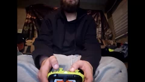 niickk04200 online show from December 11, 2024, 1:37 am