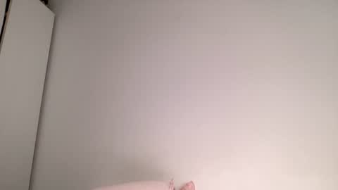 Snapshot of nikki_mi chatting on June 27, 2026, 12:22 pm Nikki online show from June 27, 2026, 12:22 pm