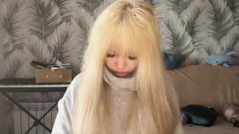 nikoli_naw online show from May 14, 2026, 11:33 pm