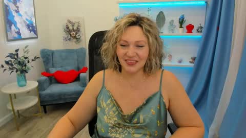 ninastarle online show from March 11, 2026, 5:02 am