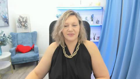 ninastarle online show from April 5, 2026, 11:40 am