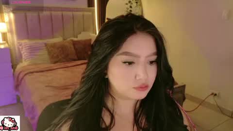 Snapshot of ninna_sweet_ chatting on July 18, 2026, 1:37 pm Nina online show from July 18, 2026, 1:37 pm