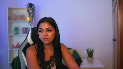 Kate online show from July 15, 2026, 1:49 pm