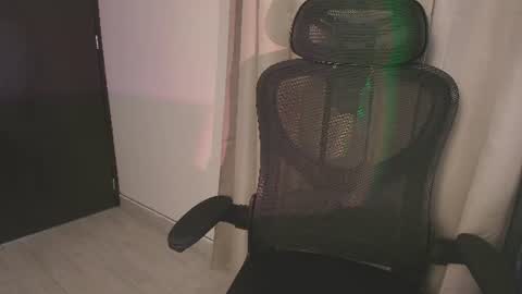 Noa  online show from June 12, 2026, 12:04 pm