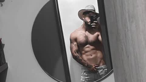 Snapshot of noha_miler chatting on July 6, 2026, 2:30 am kevin online show from July 6, 2026, 2:30 am