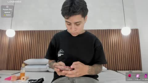 Snapshot of noha_parker chatting on April 28, 2026, 8:25 pm Noha online show from April 28, 2026, 8:25 pm