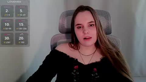 noir_ember_ online show from July 14, 2026, 10:21 am