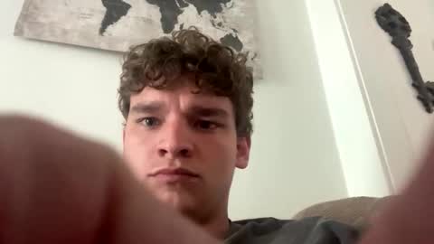 Curly  online show from April 23, 2026, 11:18 pm