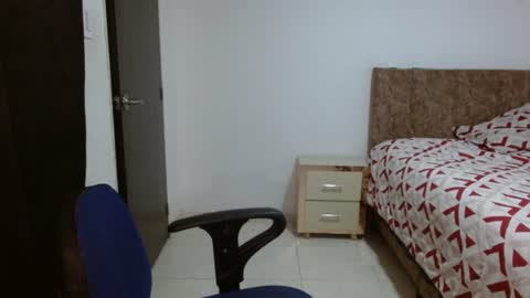 Snapshot of novalady_95 chatting on June 30, 2026, 2:12 am novalady 95 online show from June 30, 2026, 2:12 am