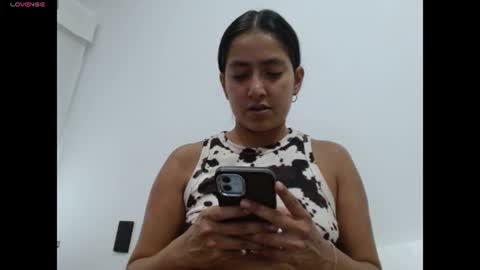 novaperotti online show from June 25, 2026, 10:58 pm