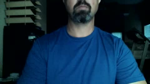 nvrenuff1979 online show from June 22, 2026, 10:23 am