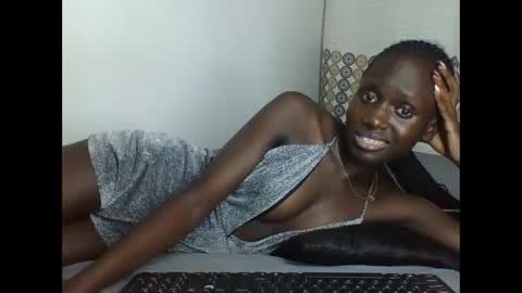nylamoon1 online show from May 19, 2026, 1:56 am