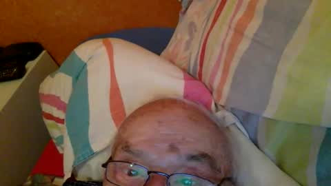 Snapshot of nymouf chatting on May 30, 2026, 3:20 pm nymouf online show from May 30, 2026, 3:20 pm