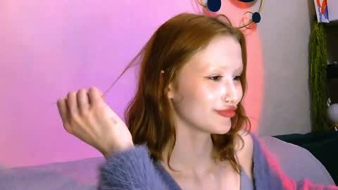 nyra_thira online show from May 29, 2026, 11:14 pm
