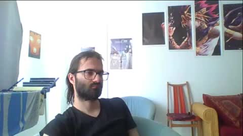 Snapshot of oeffel chatting on August 8, 2026, 5:15 pm oeffel online show from August 8, 2026, 5:15 pm