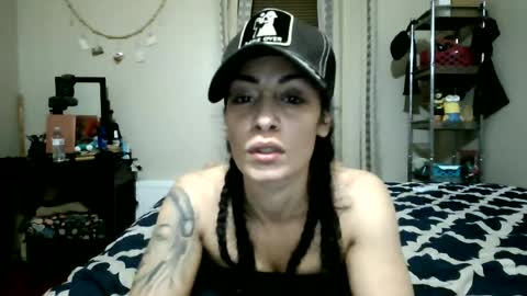 Lit en Cama online show from June 17, 2026, 2:47 am
