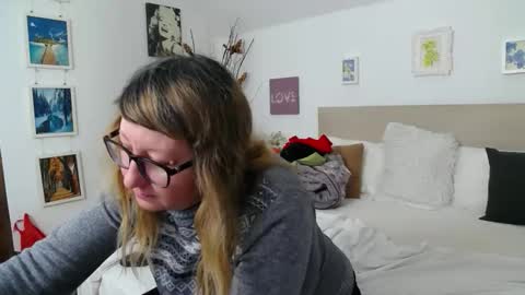 Olga Pavlova online show from April 9, 2026, 12:43 pm