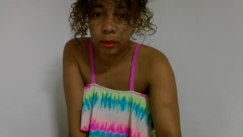 olinaa online show from July 6, 2026, 5:15 am
