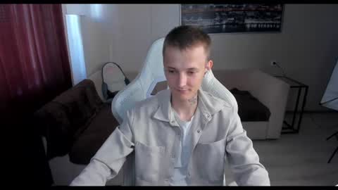 Oli online show from June 27, 2026, 3:06 pm