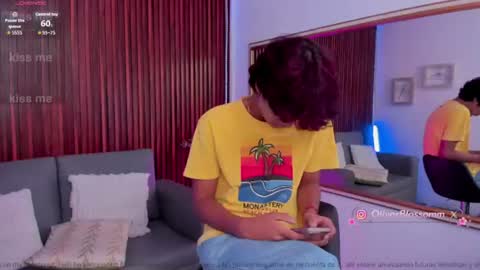 oliver20__ online show from July 23, 2026, 10:29 pm