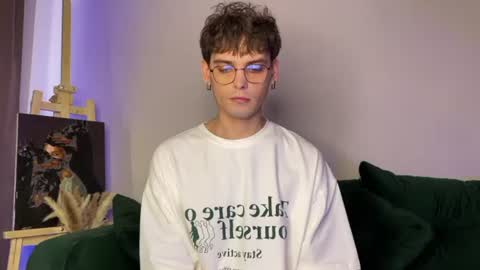 oliverlawrence online show from July 7, 2026, 2:43 pm