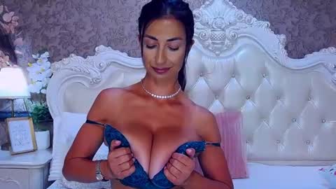 Olive online show from July 9, 2026, 7:01 am