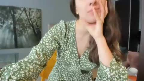 Snapshot of olivia__dream chatting on June 13, 2026, 2:26 pm olivia__dream online show from June 13, 2026, 2:26 pm