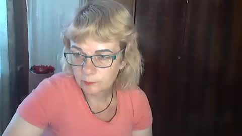 Olivia Mia online show from July 14, 2026, 2:34 pm