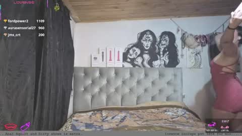 oliviabluee10 online show from June 30, 2026, 4:35 am
