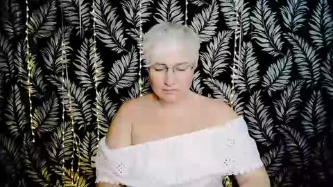 Kelly online show from July 18, 2026, 10:08 am