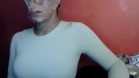 Snapshot of oliviazalabaria chatting on February 16, 2026, 12:29 am oliviazalabaria online show from February 16, 2026, 12:29 am