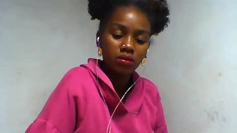 oooorazanasoa online show from June 29, 2026, 1:45 am