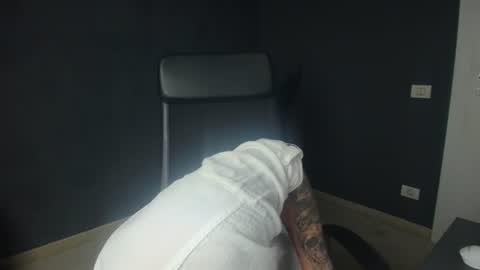 OscarWills online show from August 4, 2026, 2:59 am
