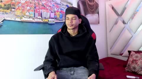 owen blaze online show from June 17, 2026, 3:31 am