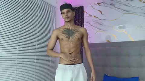 Snapshot of owen_blaze3 chatting on June 25, 2026, 3:39 am owen blaze online show from June 25, 2026, 3:39 am