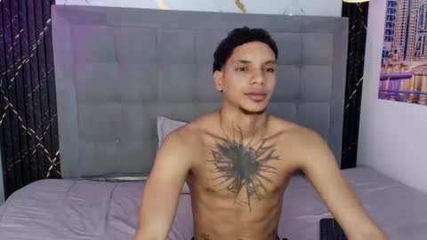 Snapshot of owen_blaze3 chatting on June 26, 2026, 3:44 am owen blaze online show from June 26, 2026, 3:44 am