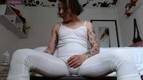 Snapshot of oxxy_jean chatting on May 26, 2026, 2:57 pm Jeannifer online show from May 26, 2026, 2:57 pm