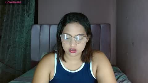 Paola Stone online show from July 16, 2026, 2:17 am