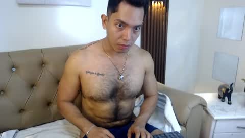 Snapshot of paul_cros chatting on July 6, 2026, 11:40 am paul_cros online show from July 6, 2026, 11:40 am