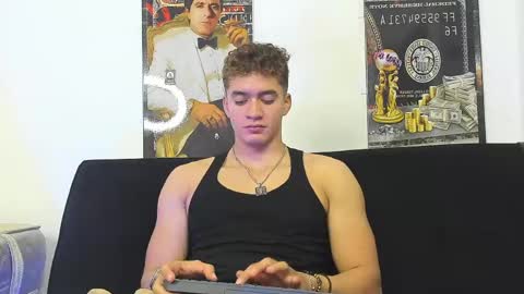 Snapshot of paul_george212 chatting on May 12, 2026, 12:35 pm Paull George online show from May 12, 2026, 12:35 pm