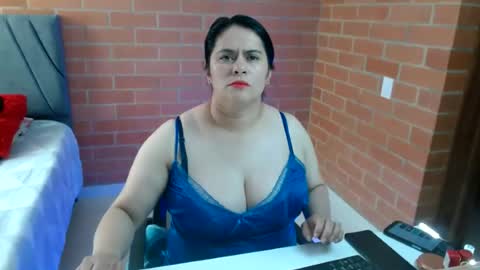 Snapshot of paula__117 chatting on July 4, 2026, 7:53 pm paula__117 online show from July 4, 2026, 7:53 pm