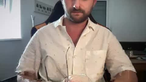 love bush online show from July 11, 2026, 2:53 pm