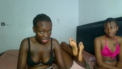 Snapshot of peach_ebonny chatting on June 30, 2026, 10:44 pm peach_ebonny online show from June 30, 2026, 10:44 pm