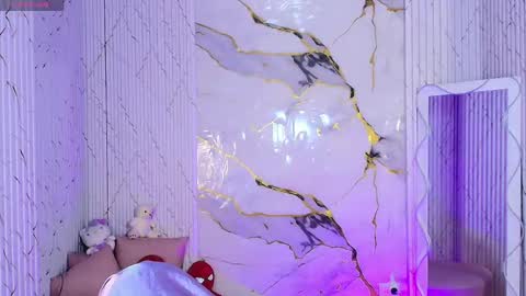 peachy_tay online show from May 25, 2026, 11:38 am