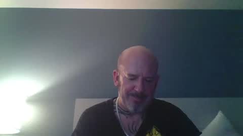 peanutbutterandjealous1 online show from June 12, 2026, 8:52 pm