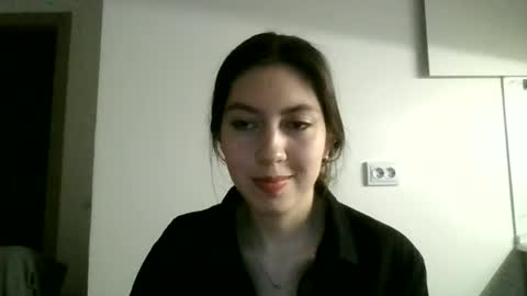 peony a online show from June 18, 2026, 6:56 pm